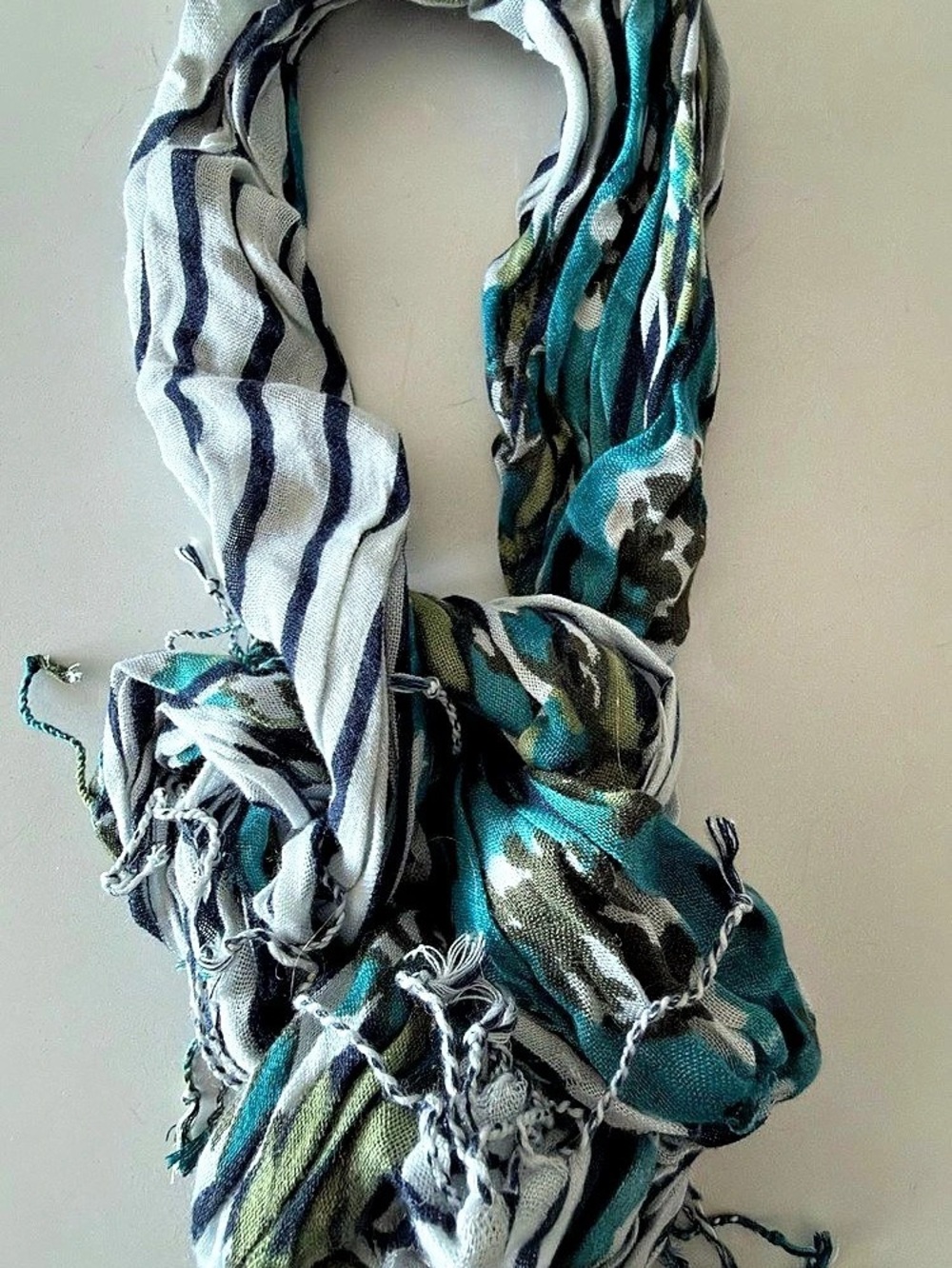 3 Scarves - Picture 3 of 3